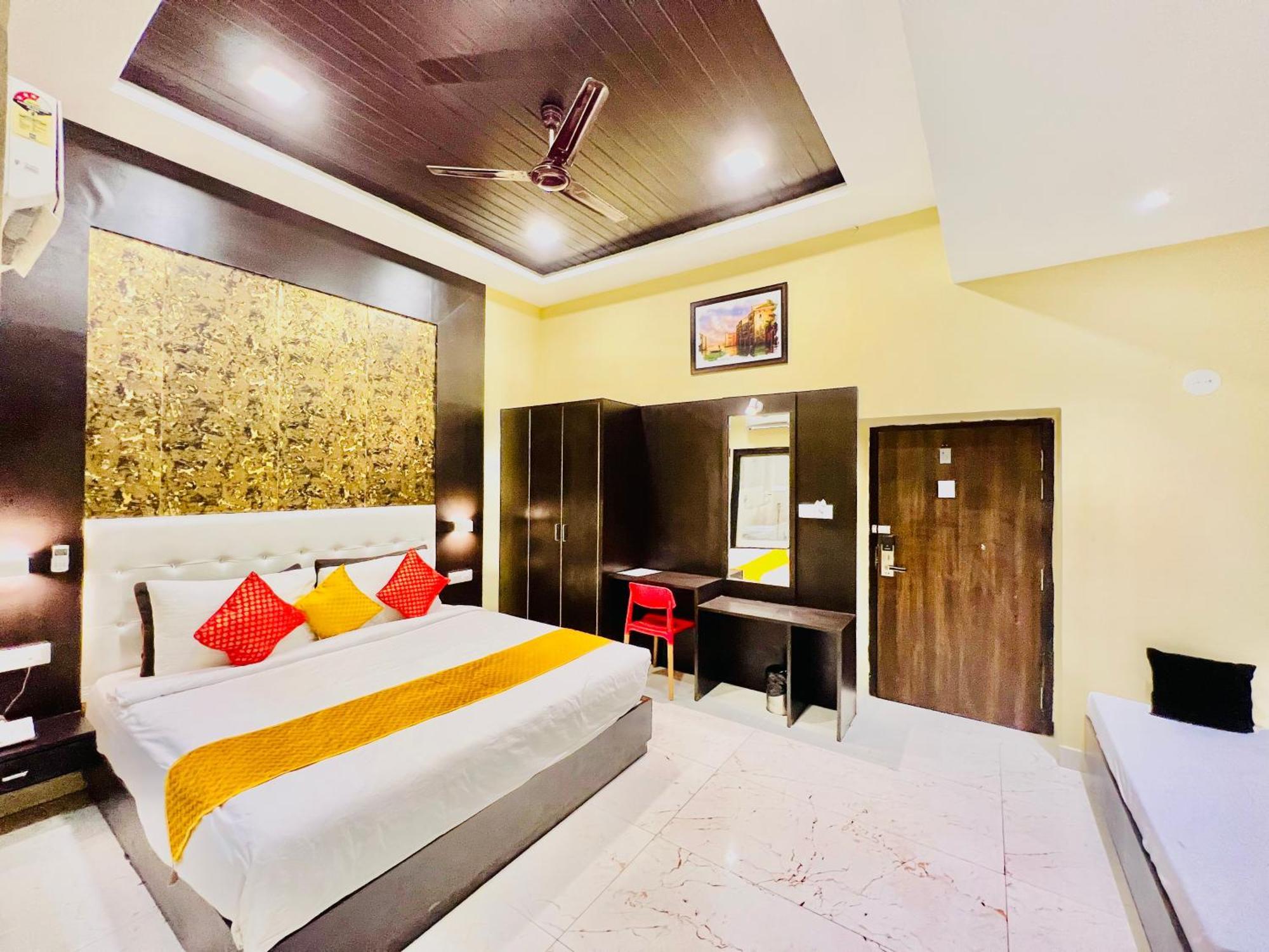 Hotel Grand Bhagwat, Udaipur Exterior foto